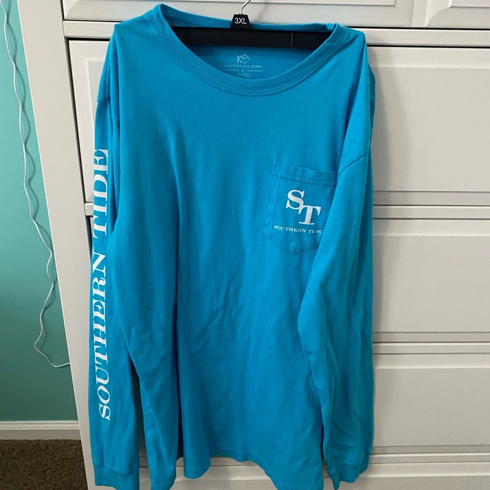 Womens long sleeve t shirt